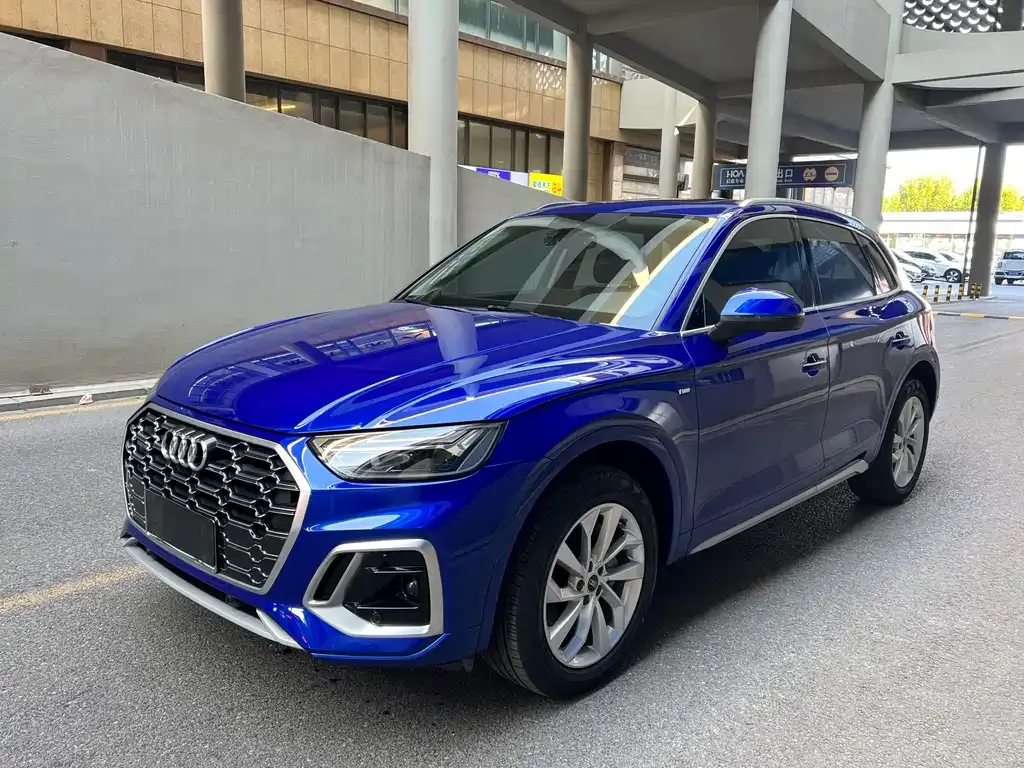 Audi Q5L 2022 из CN, фото 1
