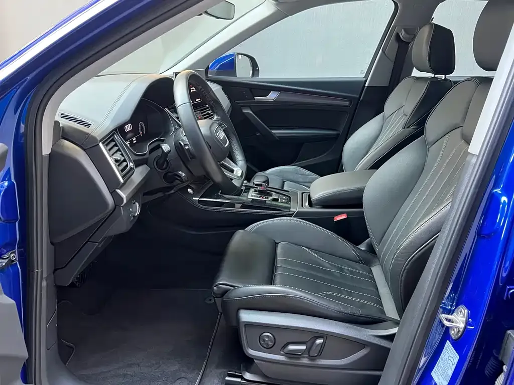 Audi Q5L 2022 из CN, фото 7