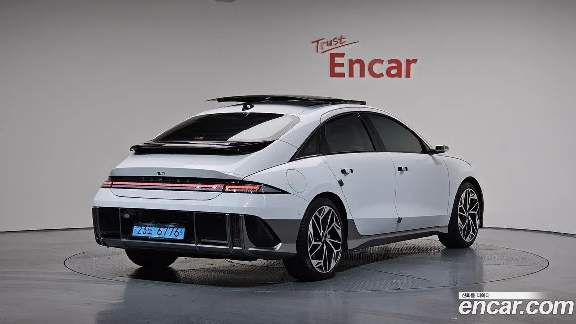 Hyundai Ioniq6 — фото 2