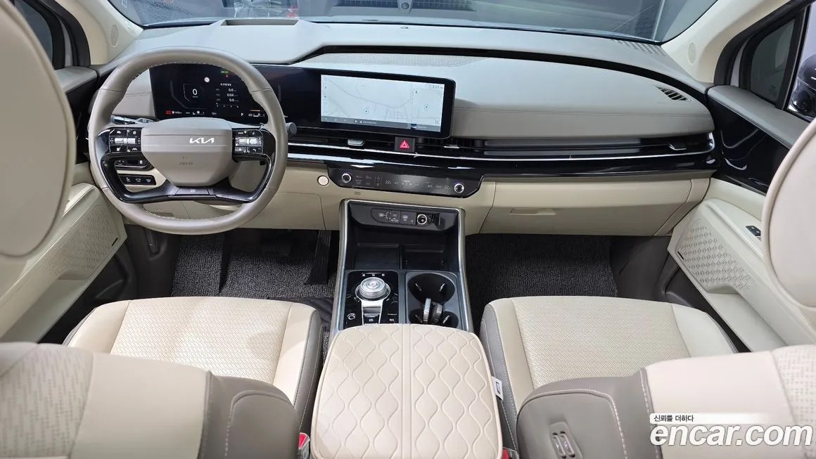 Kia Carnival — фото 7
