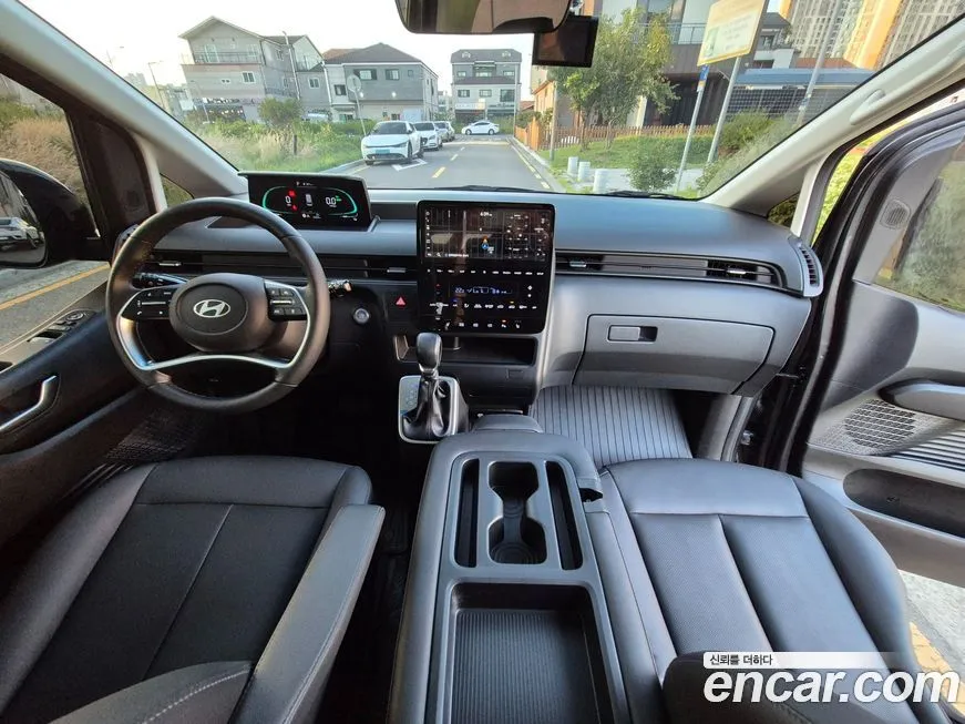 Hyundai Staria 2025 из KR, фото 9