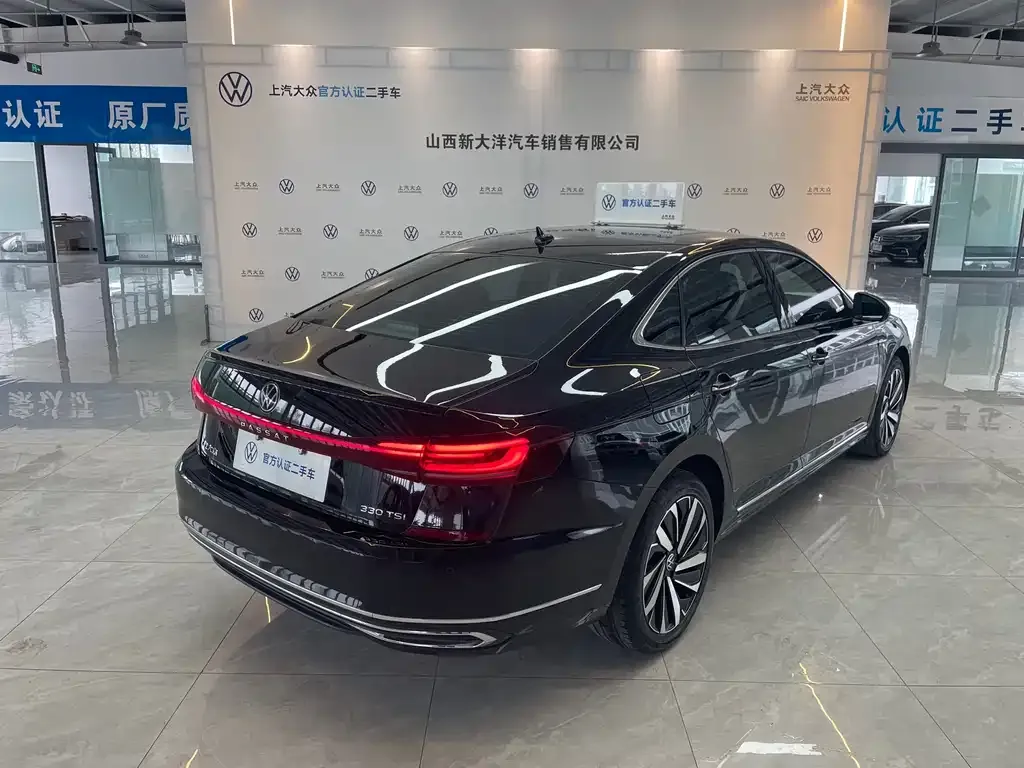 Volkswagen Passat 2022 из CN, фото 2