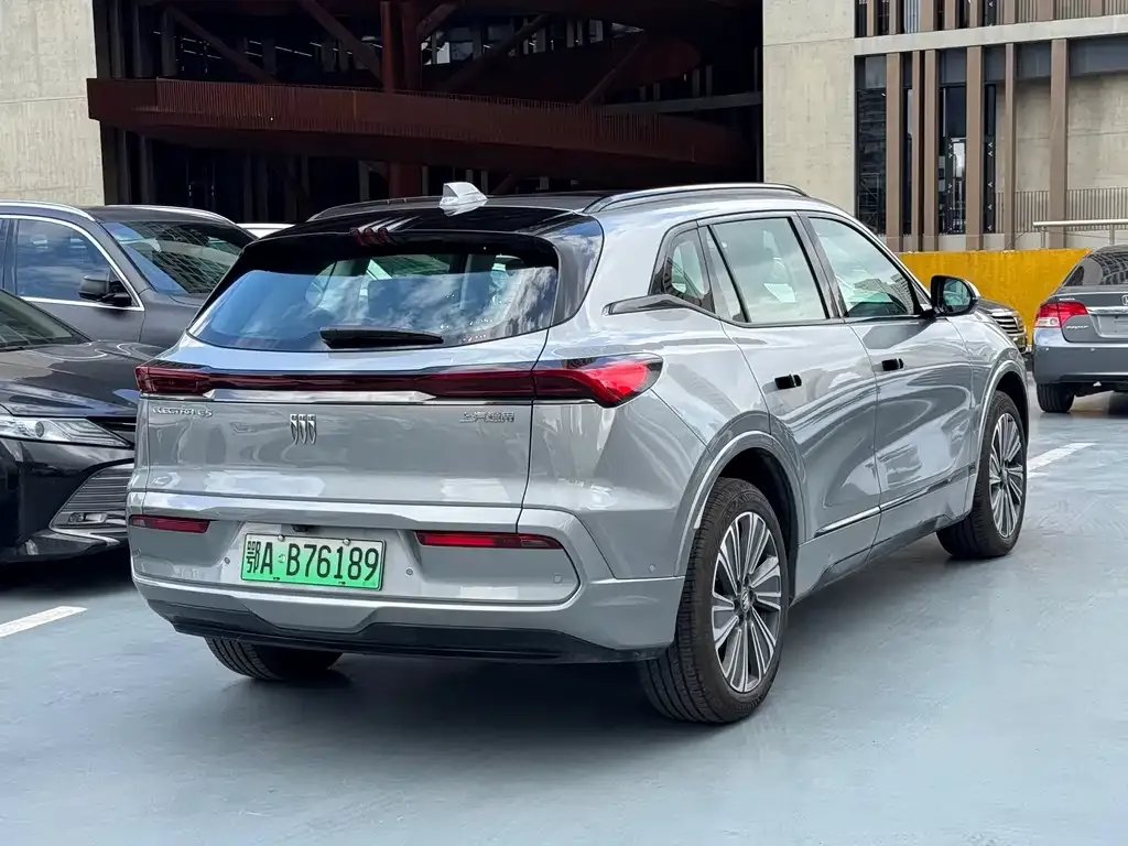 Buick E5 2025 из CN, фото 3