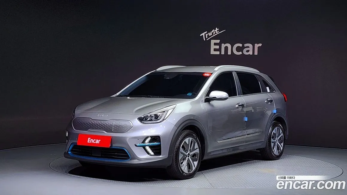 Kia Niro — фото 1
