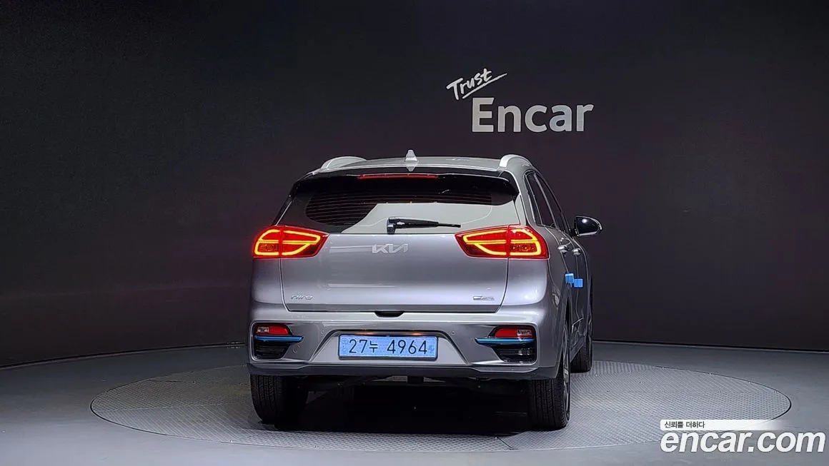 Kia Niro — фото 4