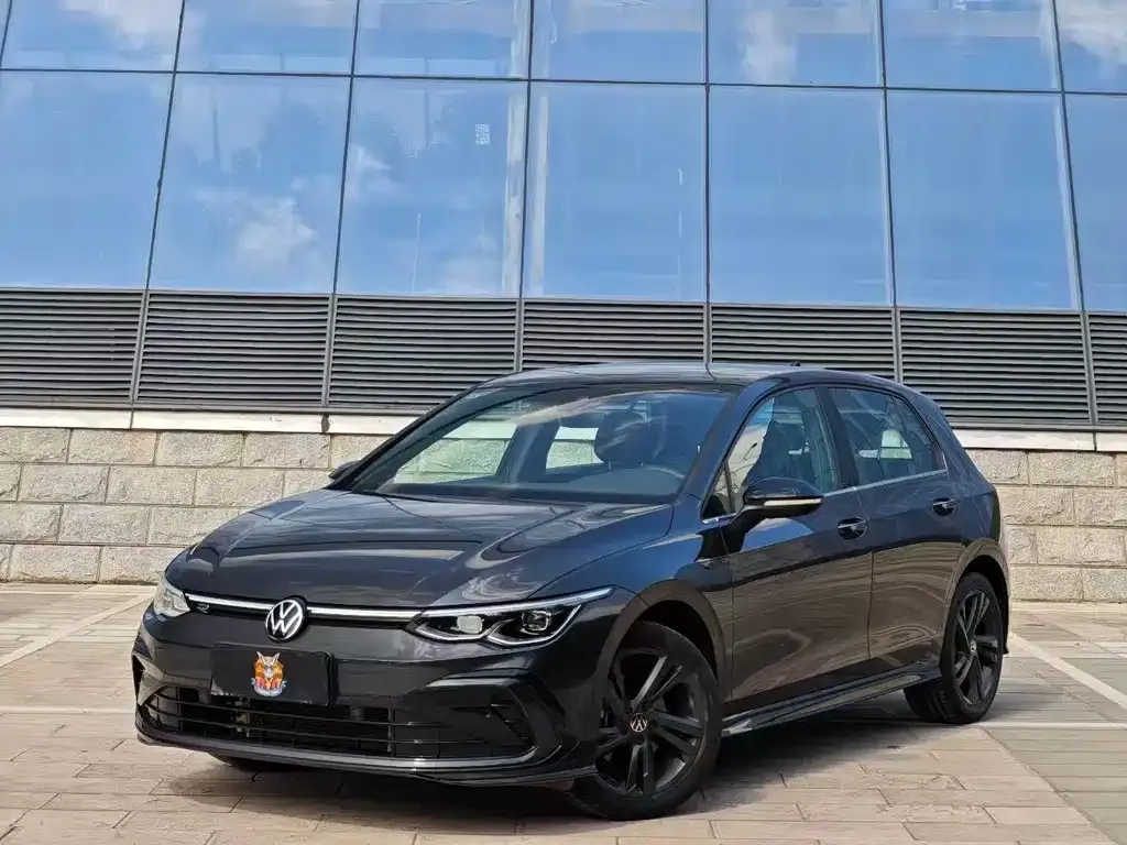Volkswagen Golf 2022 из CN, фото 1