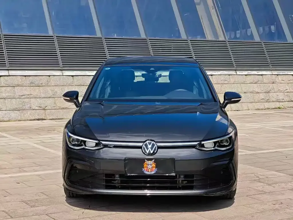 Volkswagen Golf 2022 из CN, фото 2