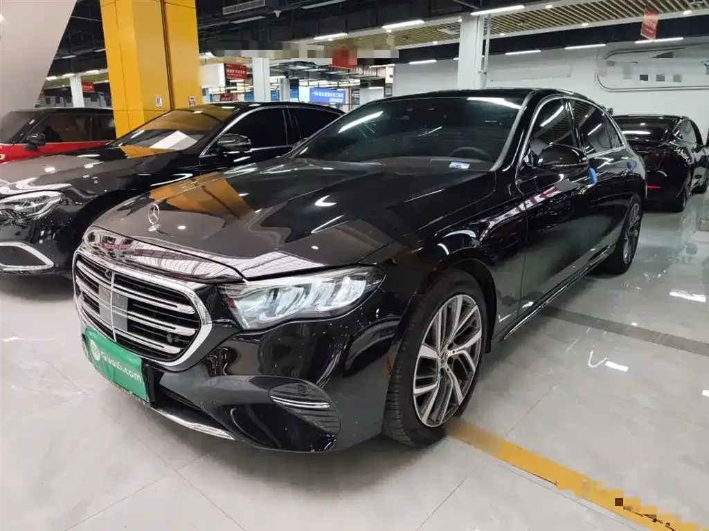 Mercedes-Benz E-Class 2024 из CN, фото 2