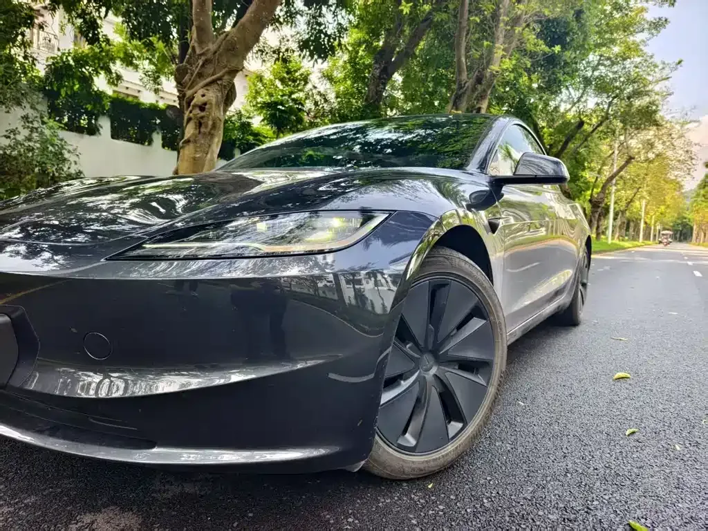Tesla Model 3 2025 из CN, фото 6