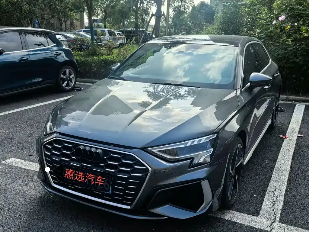 Audi A3 2024 из CN, фото 1