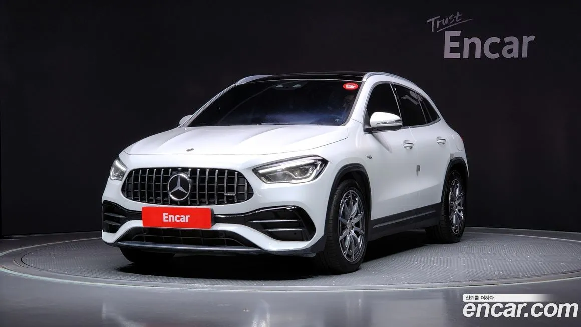 Mercedes-Benz GLA-Class