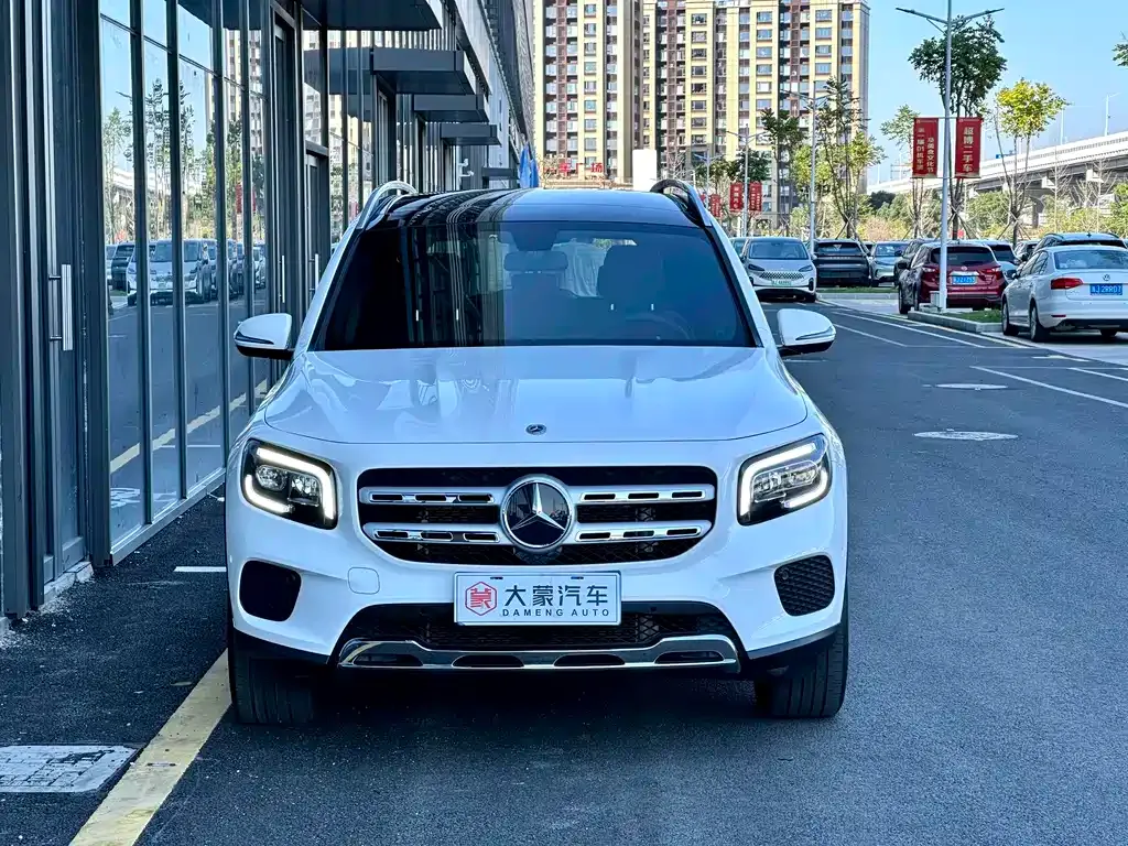 Mercedes-Benz GLB 2023 из CN, фото 2