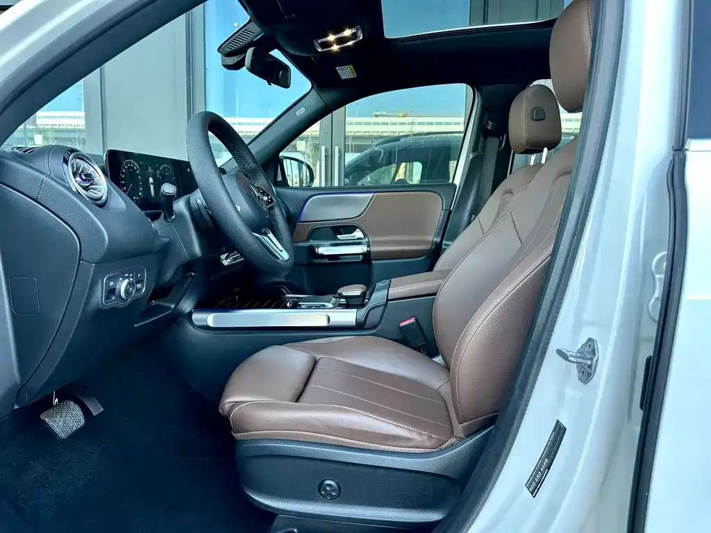 Mercedes-Benz GLB 2023 из CN, фото 5