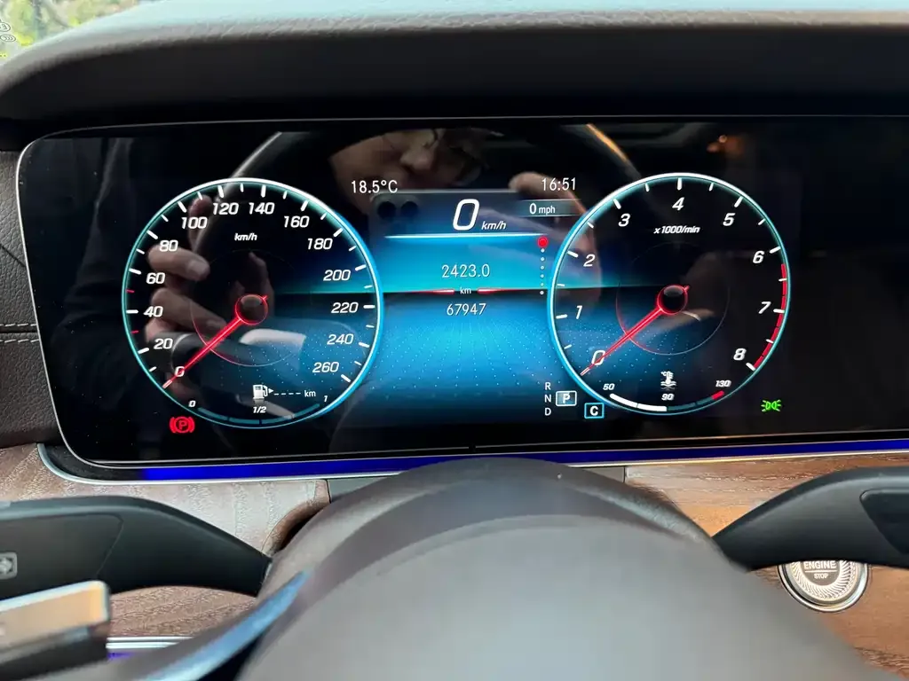 Mercedes-Benz E-Class 2022 из CN, фото 10