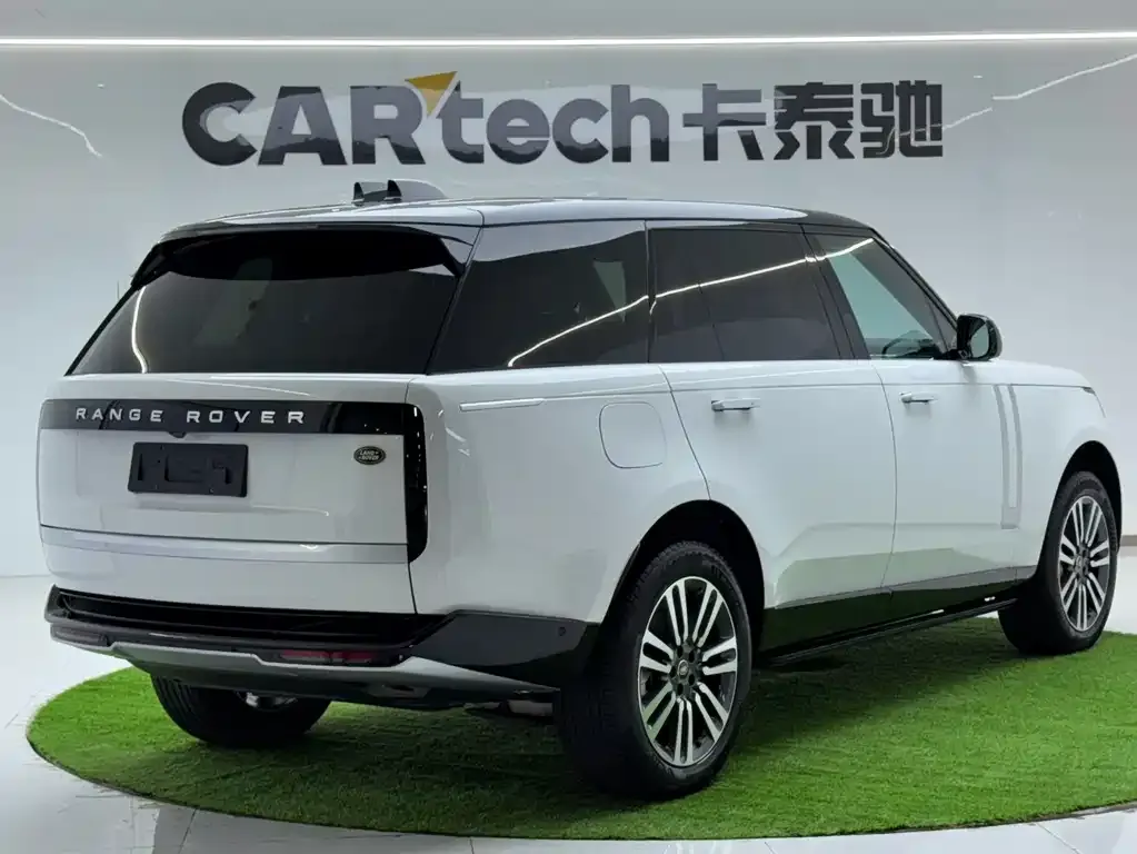 Land Rover Range Rover 2023 из CN, фото 2