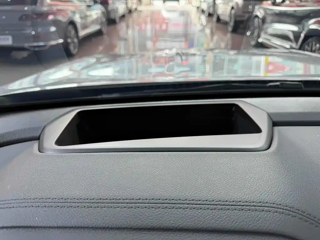 Geely Xingyue L 2023 из CN, фото 8