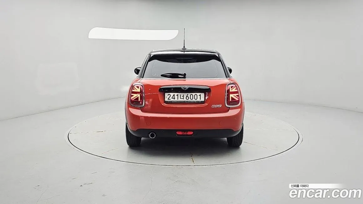 Mini Cooper 2021 из KR, фото 4