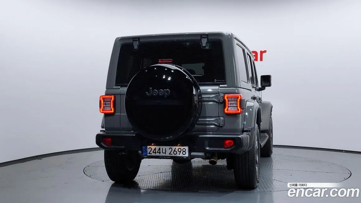 Jeep Wrangler — фото 4