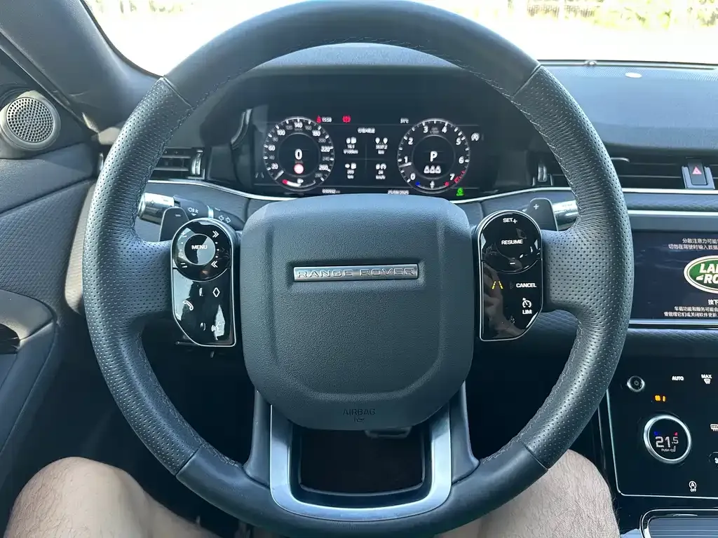 Land Rover Evoque 2021 из CN, фото 4