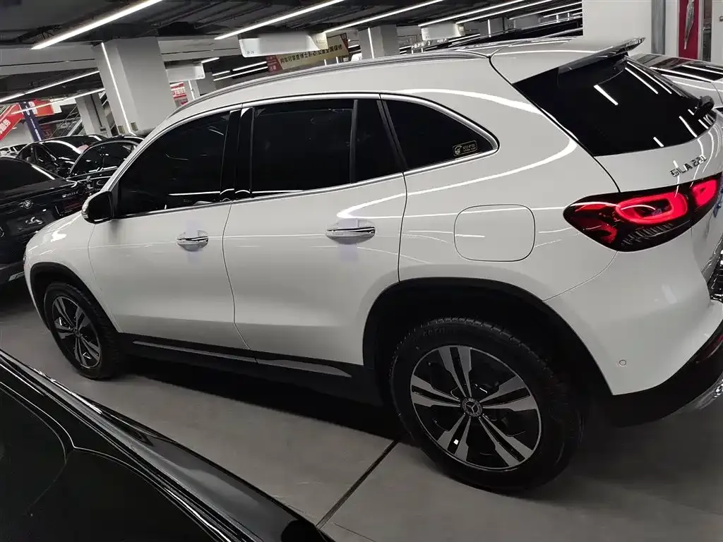 Mercedes-Benz GLA 2023 из CN, фото 5