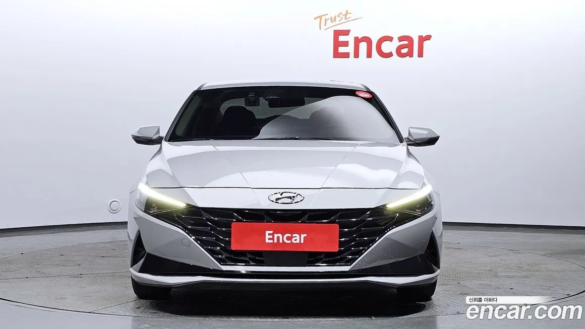Hyundai AVANTE — фото 3