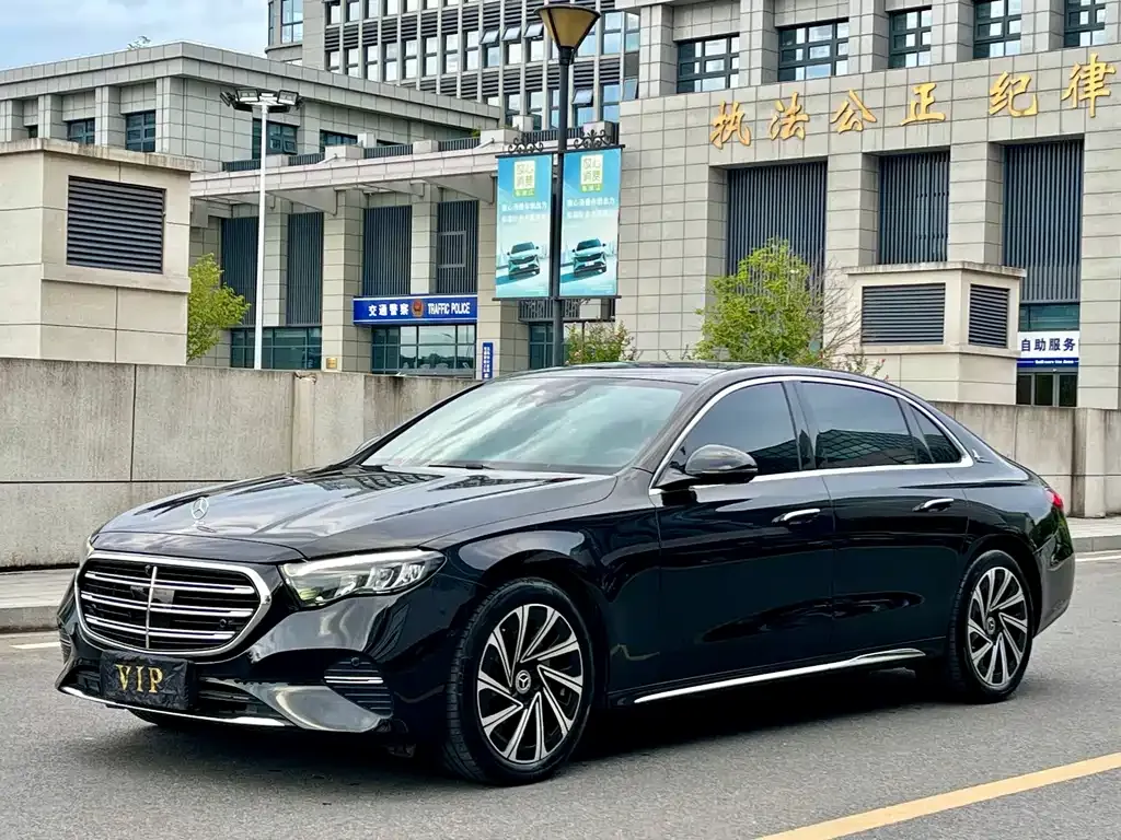 Mercedes-Benz E-Class 2024 из CN, фото 1