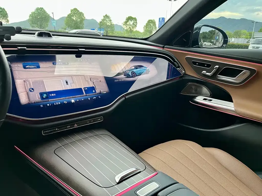 Mercedes-Benz E-Class 2024 из CN, фото 7