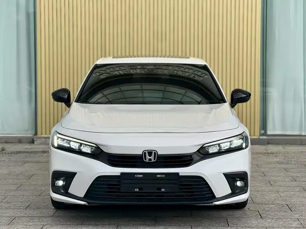 Honda Civic 2022 из CN, фото 2