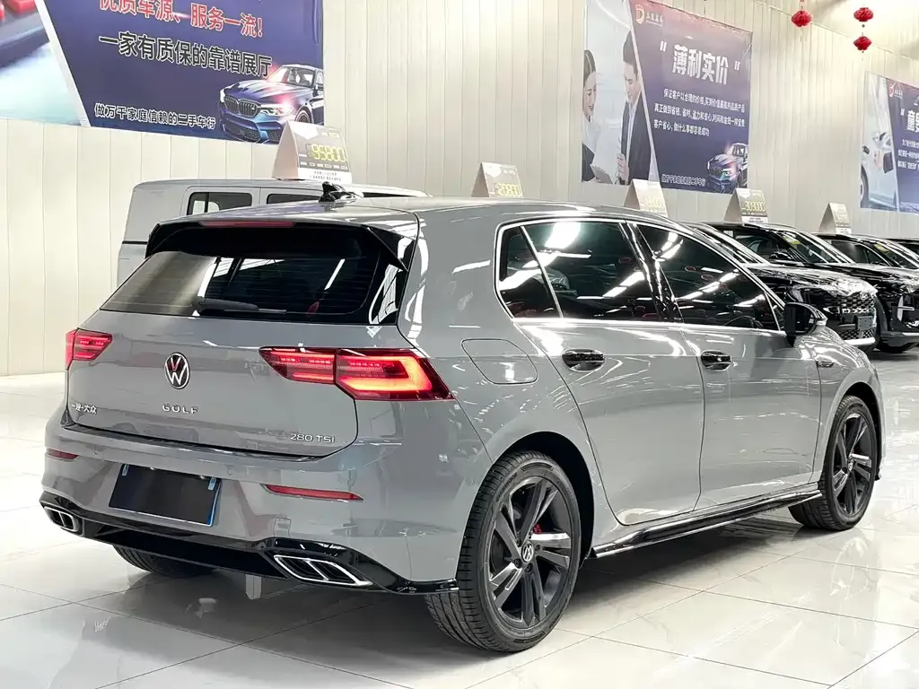 Volkswagen Golf 2022 из CN, фото 6