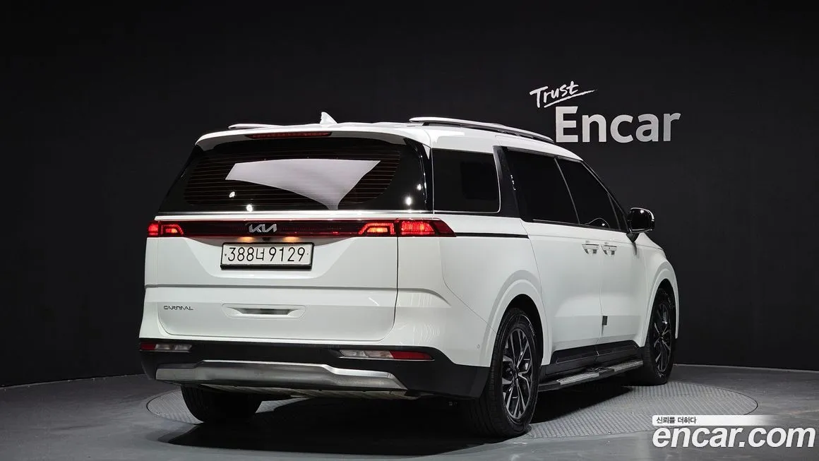 Kia Carnival — фото 2