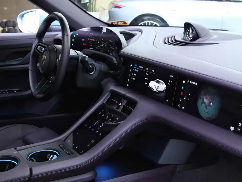 Porsche Taycan 2023 из CN, фото 10