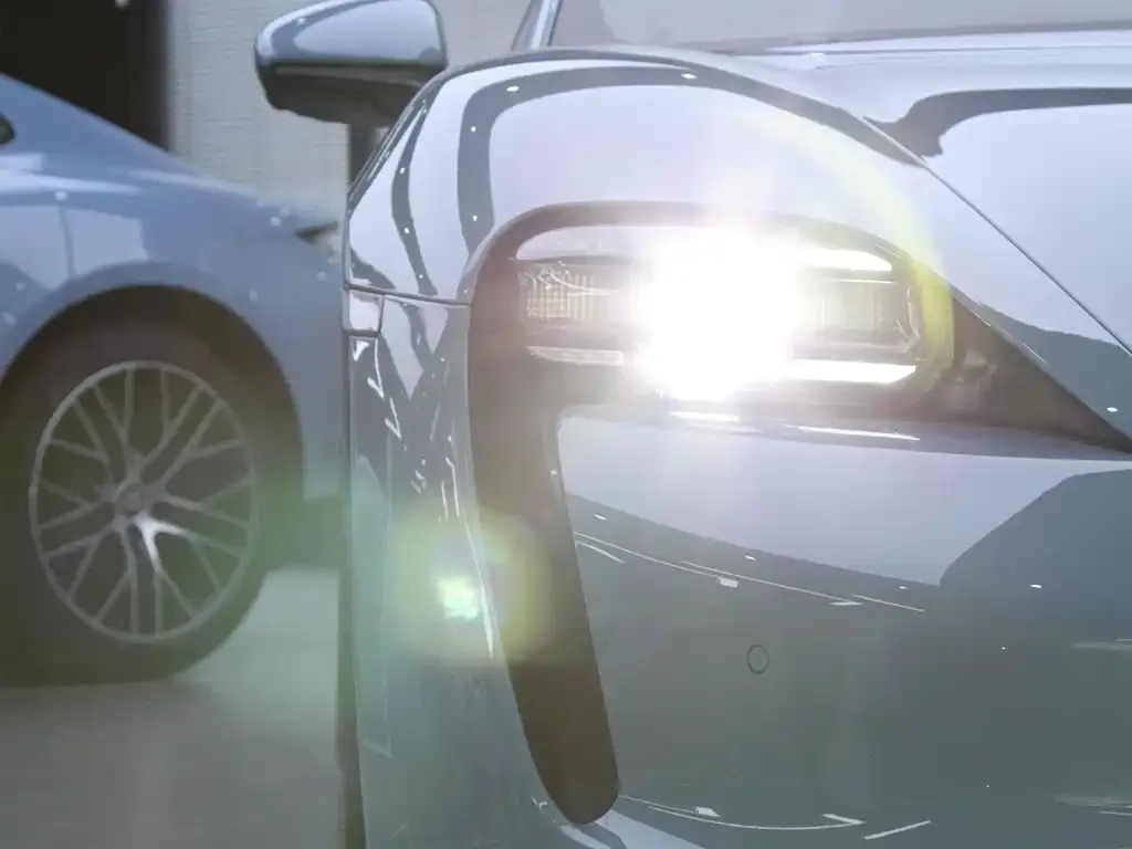 Porsche Taycan 2023 из CN, фото 8