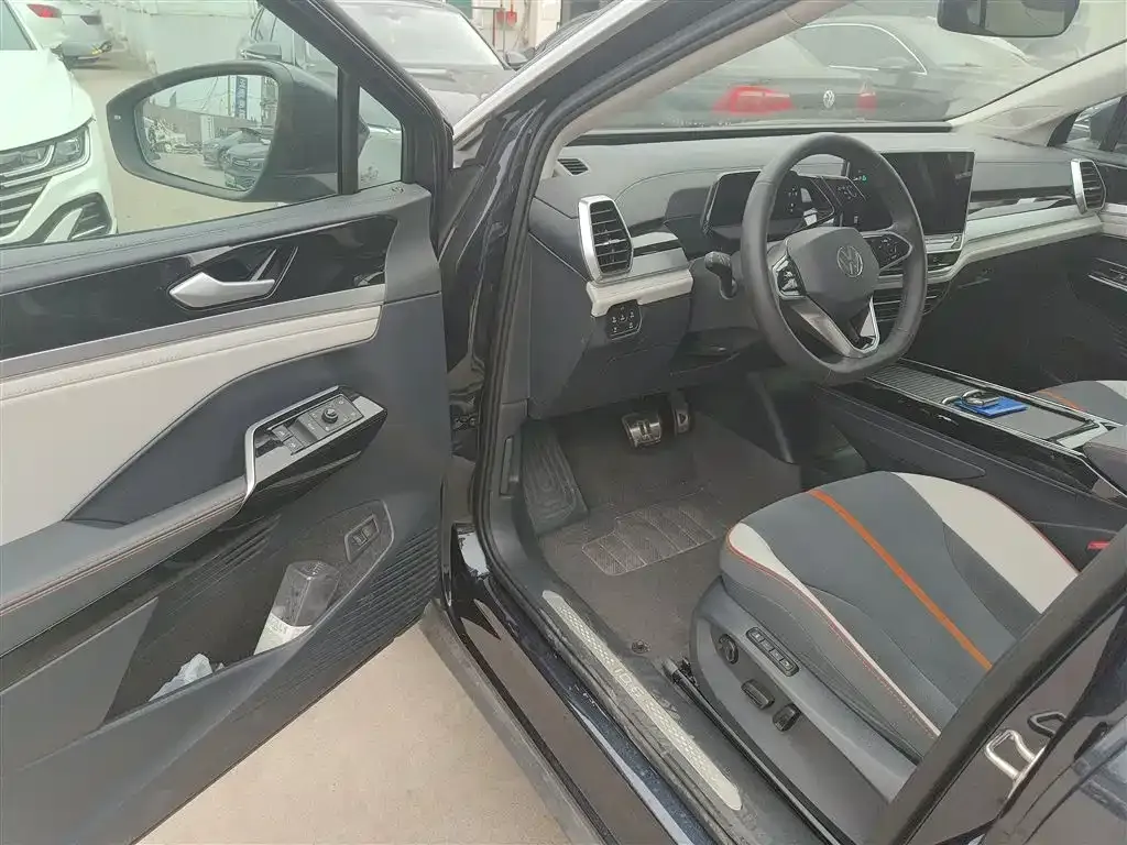 Volkswagen ID.6 Crozz 2024 из CN, фото 9