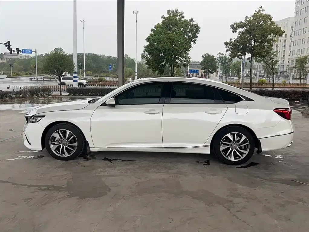Honda Inspire 2021 из CN, фото 7