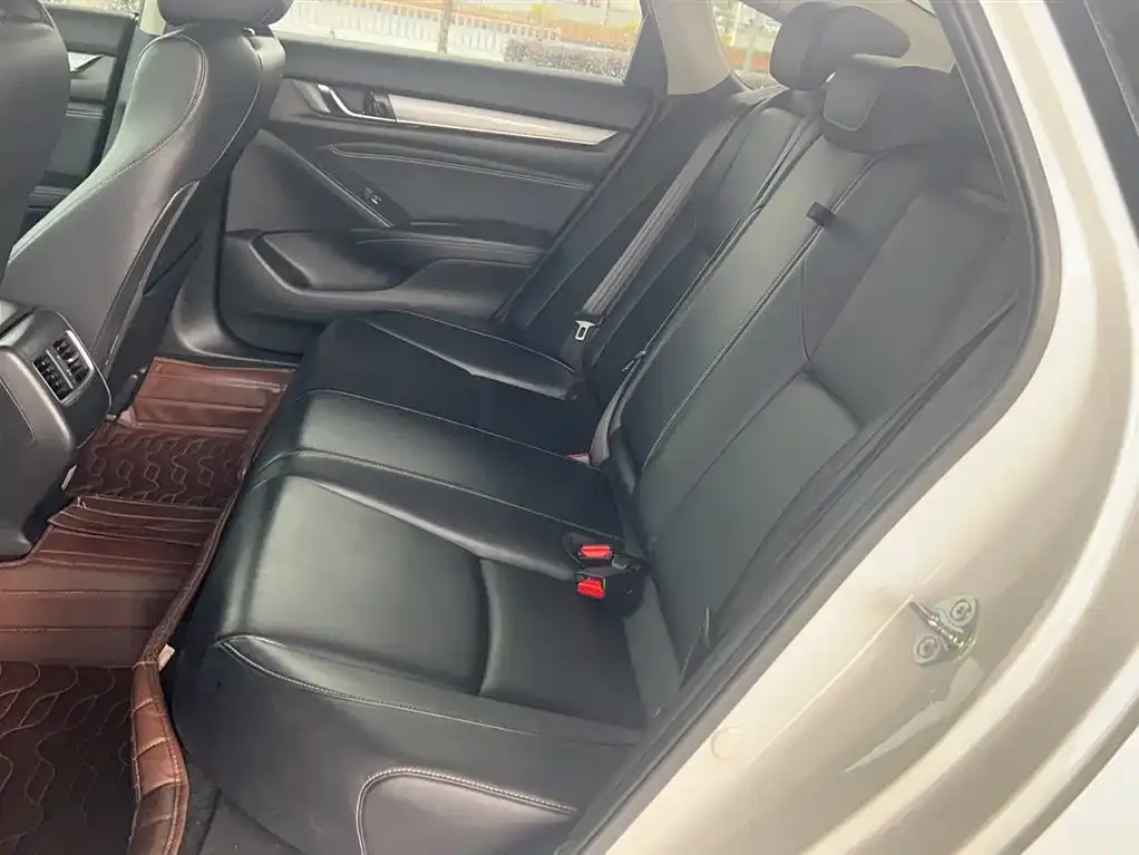 Honda Inspire 2021 из CN, фото 8