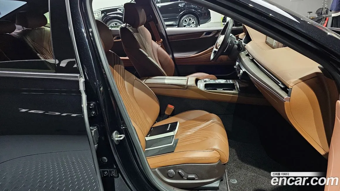 Genesis G80 — фото 10