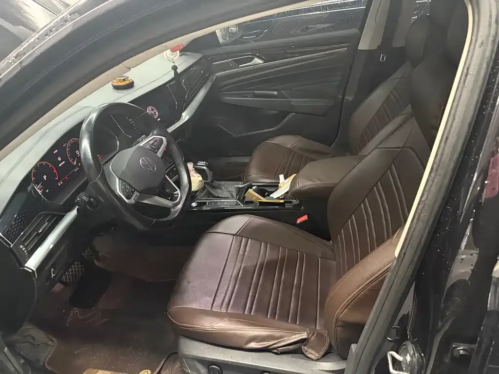 Volkswagen Passat 2022 из CN, фото 3