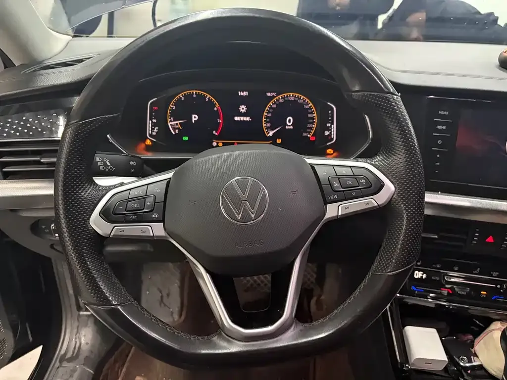 Volkswagen Passat 2022 из CN, фото 5