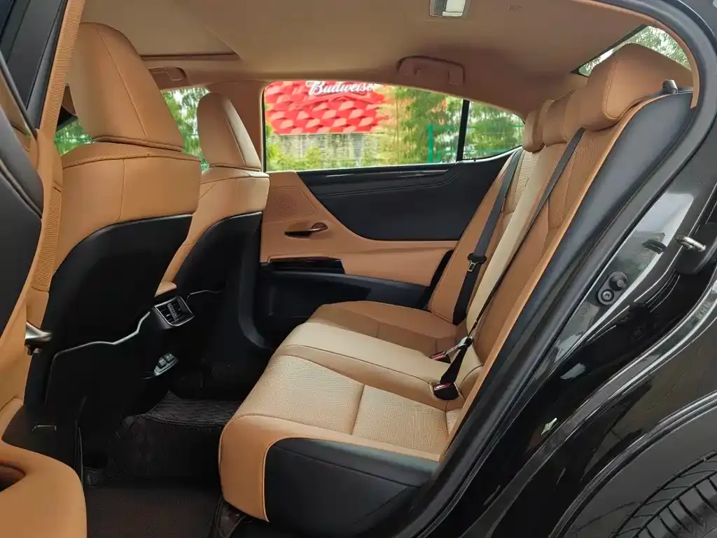 Lexus ES 2024 из CN, фото 7