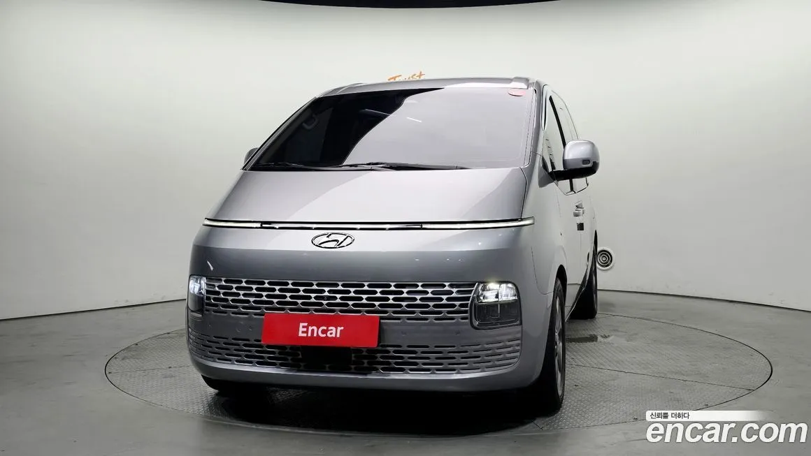Hyundai Staria 2022 из KR, фото 3