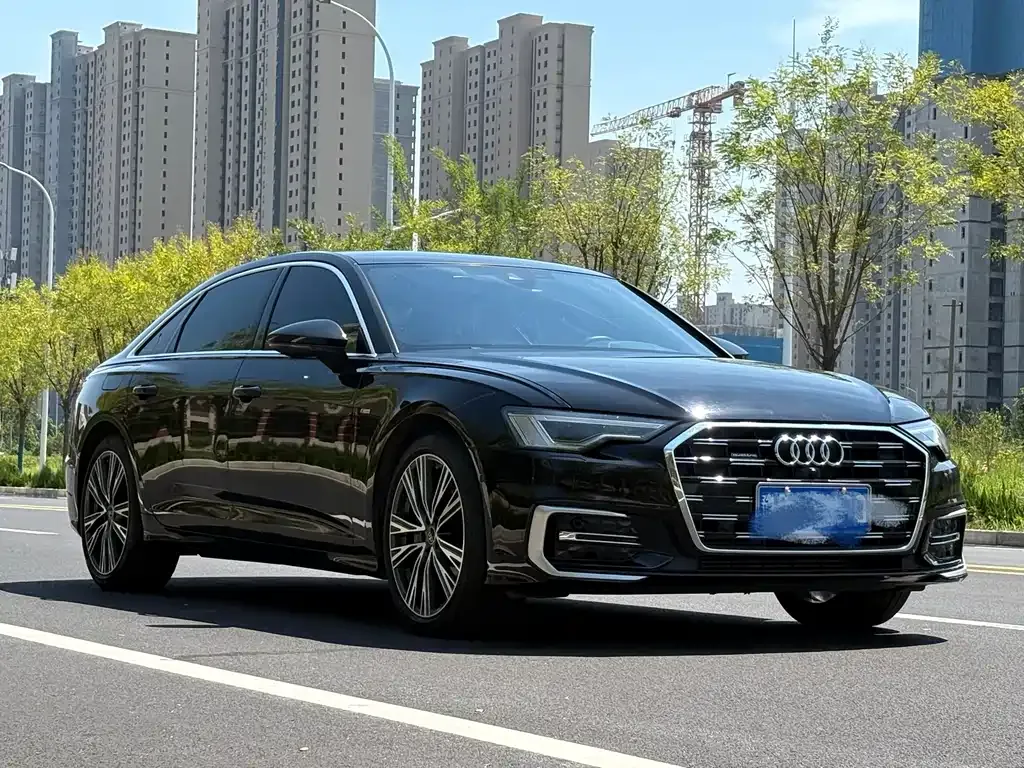 Audi A6L 2023 из CN, фото 3