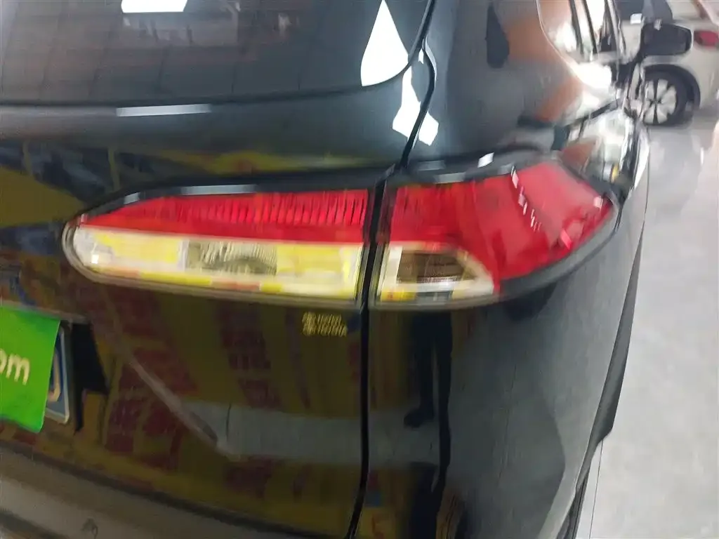 Toyota Frontlander 2023 из CN, фото 8