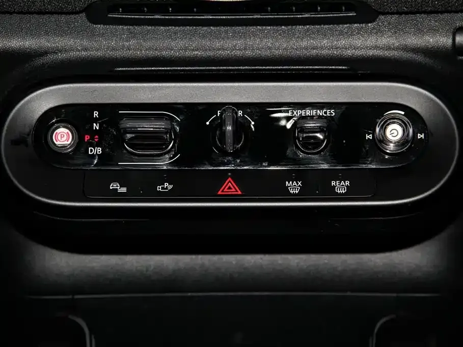 [object Object] MINI COOPER EV 2025 из CN, фото 7