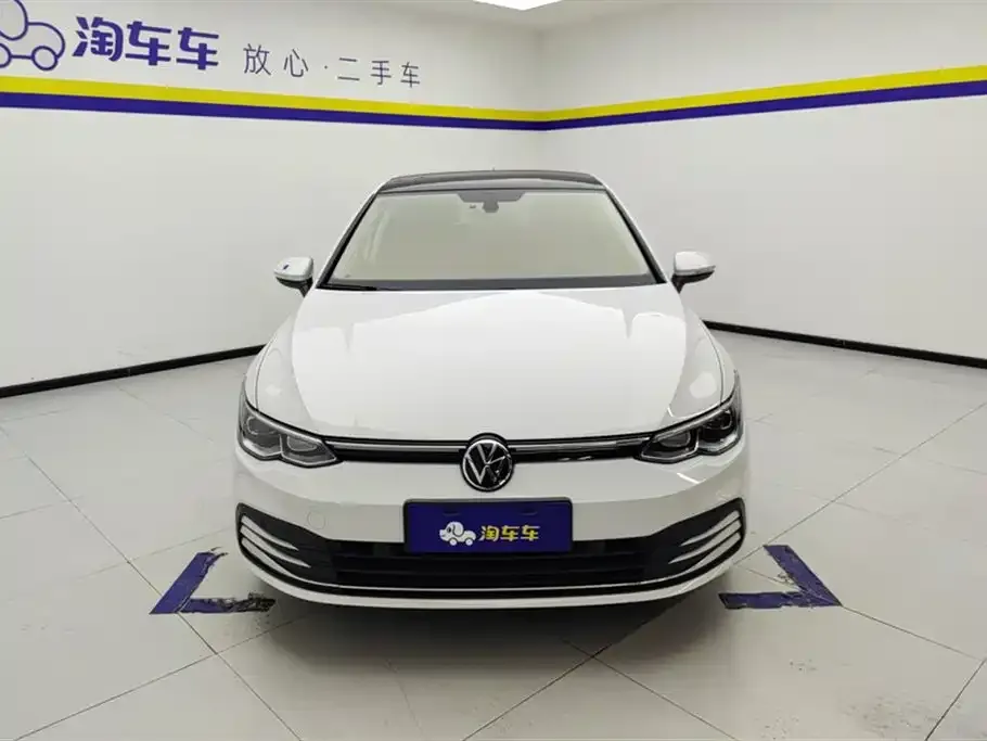Volkswagen Golf 2021 из CN, фото 2
