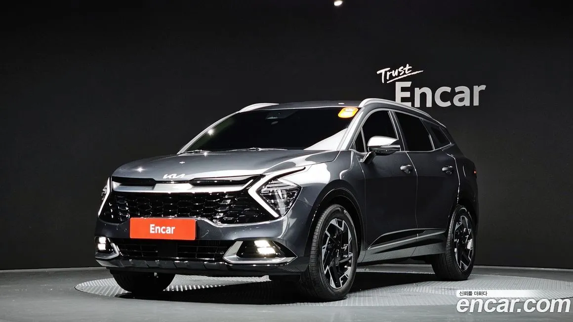 Kia Sportage — фото 1
