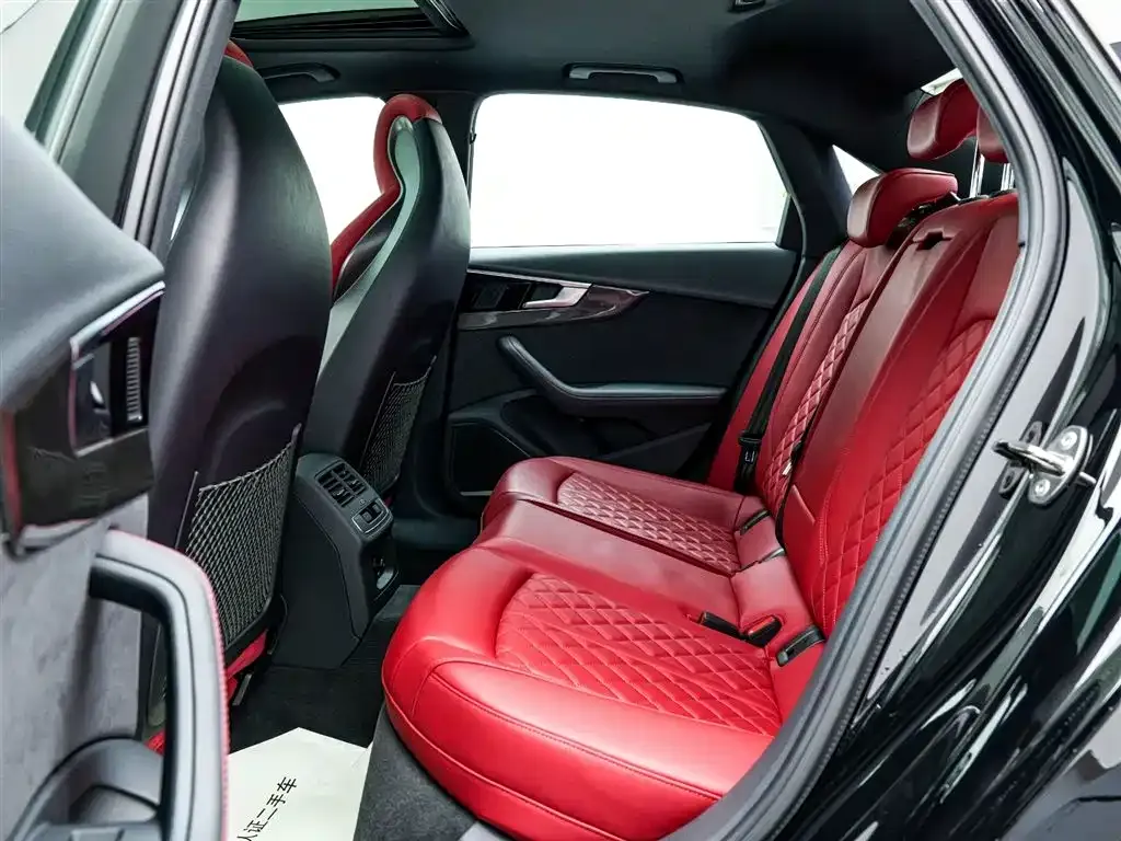 Audi S4 2024 из CN, фото 10