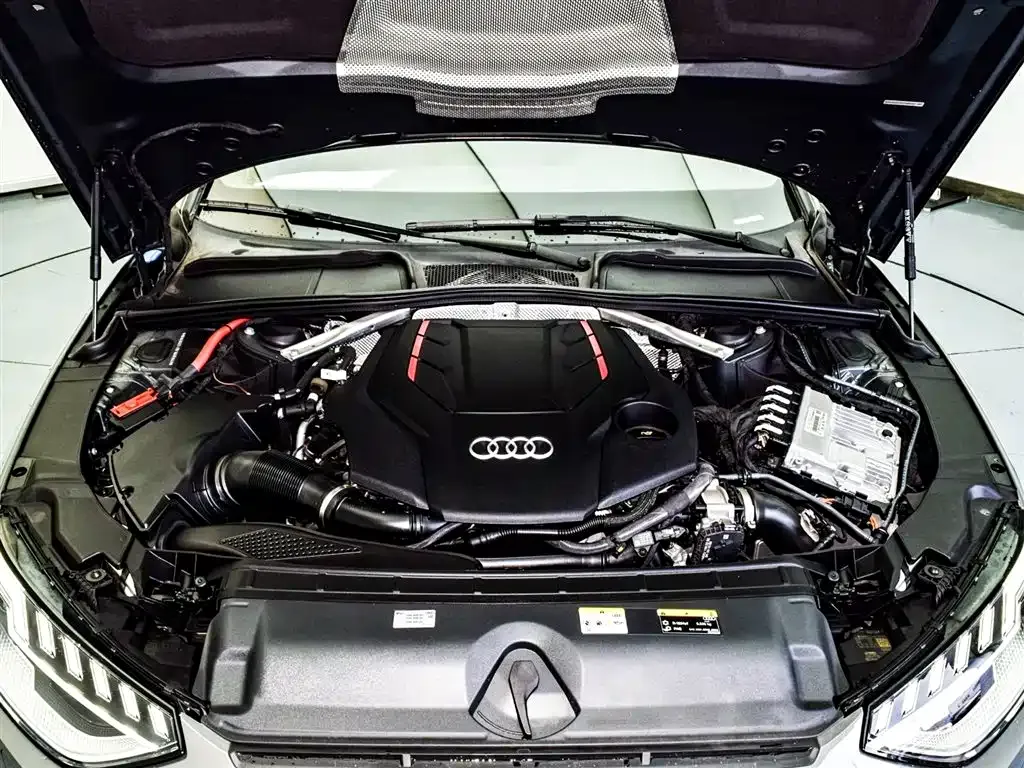 Audi S4 2024 из CN, фото 8