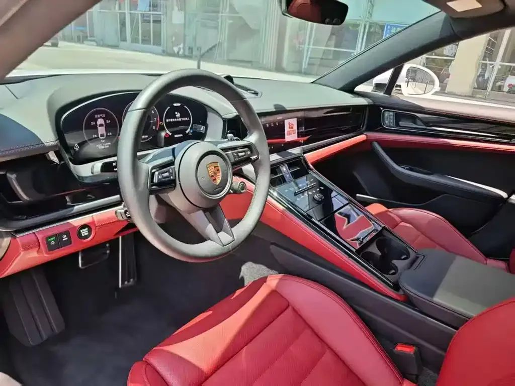 Porsche Panamera 2025 из CN, фото 7