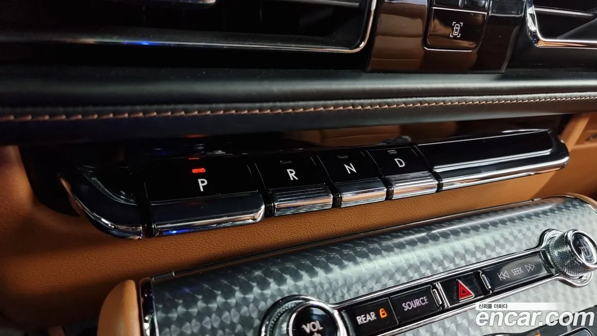 Lincoln Aviator — фото 9
