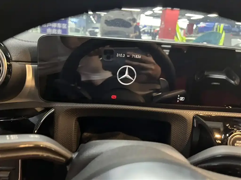 Mercedes-Benz CLA AMG — фото 3